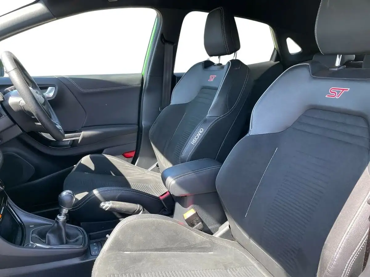 2021-ford-puma-suv-15-st-big-9