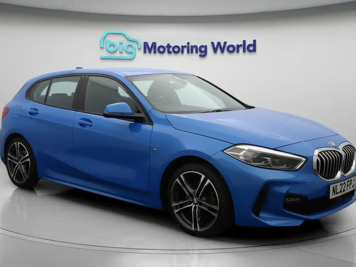 2022-bmw-1-series-15-118i-m-sport-lcp-big-0