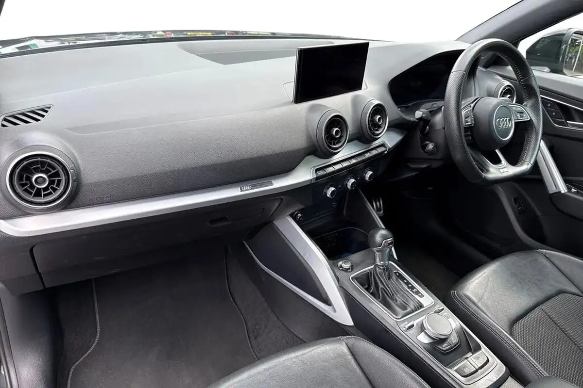 2020-audi-q2-16-30-tdi-s-line-tronic-big-14