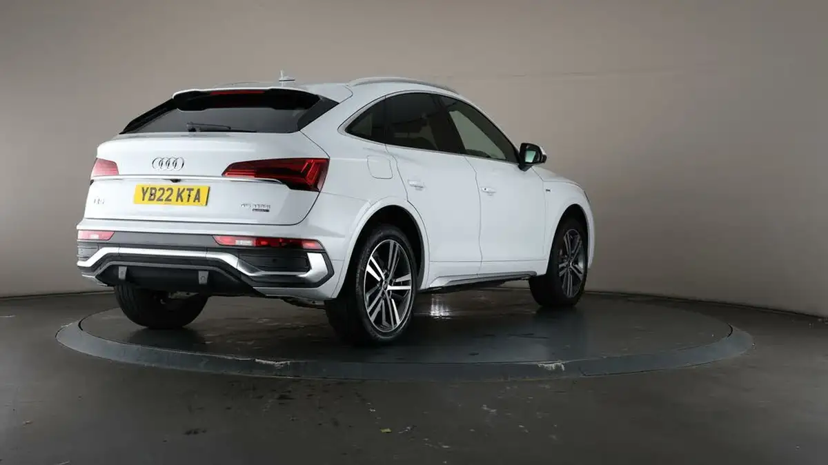 2022-audi-q5-20-45-tfsi-s-line-sportback-big-69