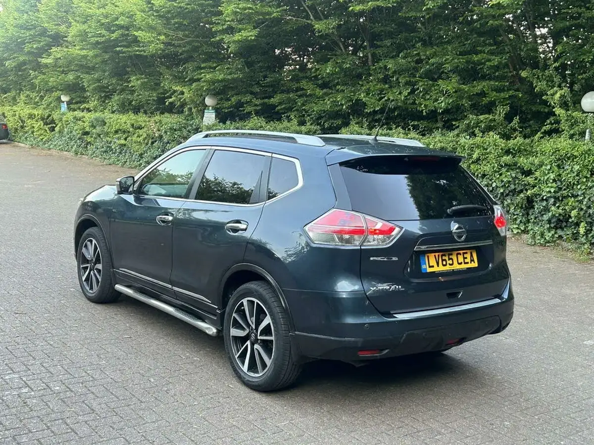 2015-nissan-x-trail-16dci-tekna-xtronic-cvt-big-3