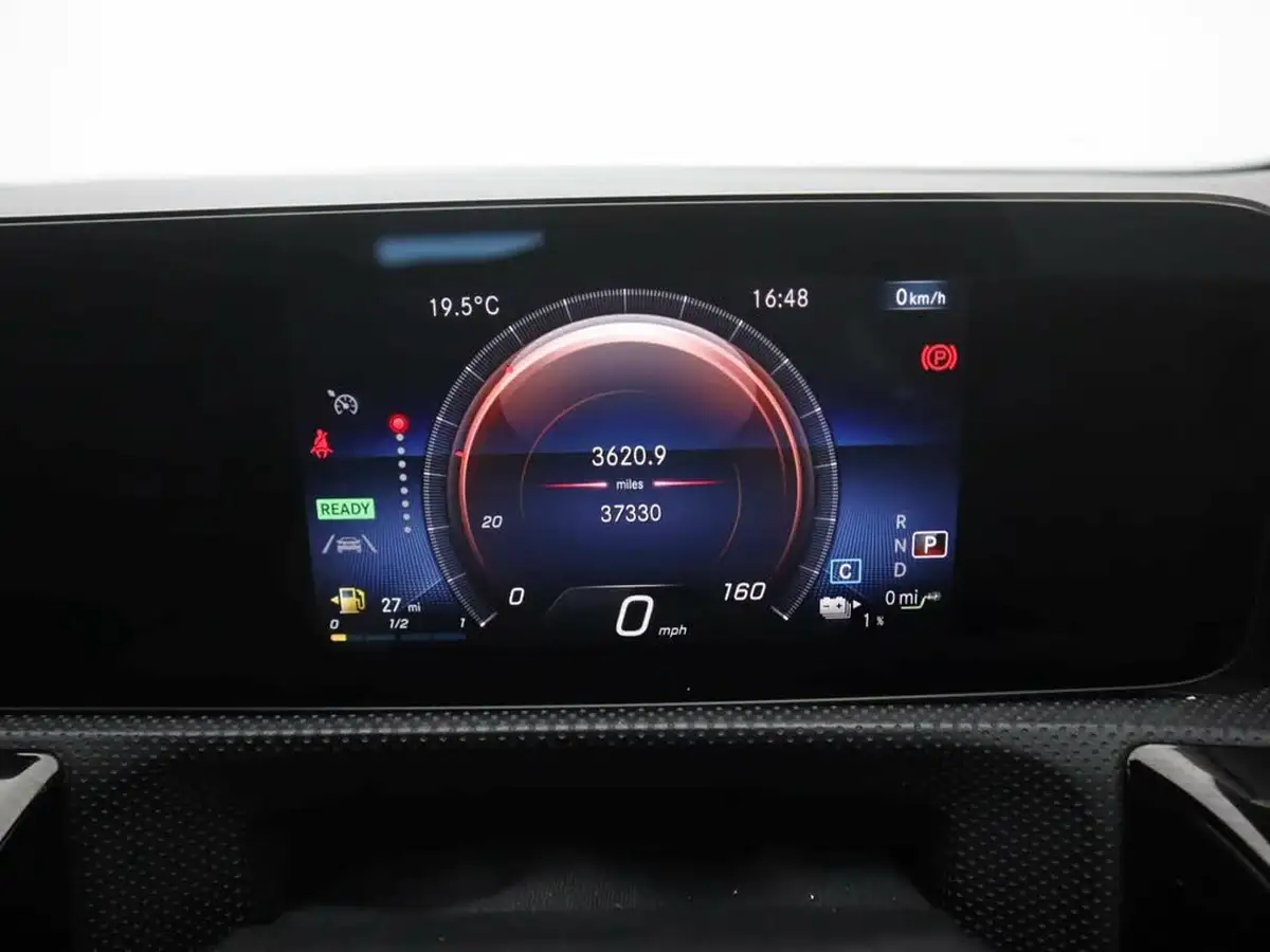 2021-mercedes-benz-a-class-13-a250e-amg-line-executive-saloon-4d-big-10