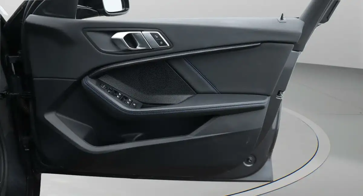 2021-bmw-1-series-15-118i-m-sport-lcp-big-15