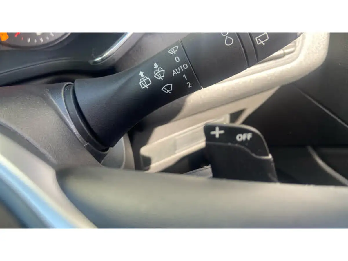 2020-renault-captur-13-tce-iconic-130bhp-edc-auto-big-25