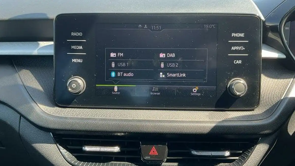 2023-skoda-fabia-10-tsi-colour-edition-110ps-big-9