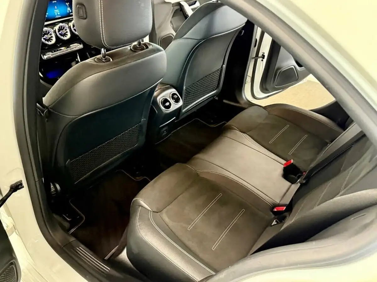 2021-mercedes-benz-a-class-13-a200-amg-line-executive-edition-saloon-4d-big-31