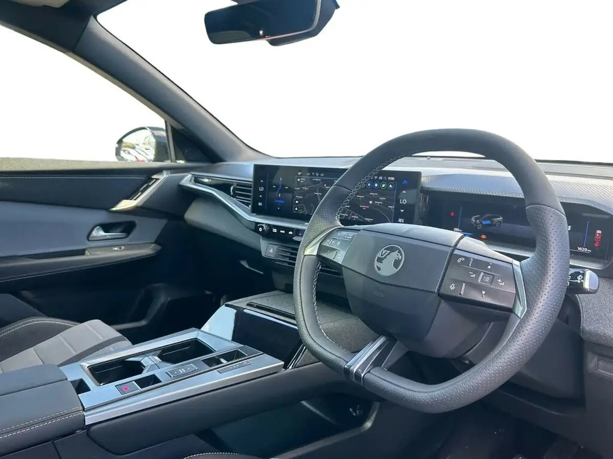2024-vauxhall-grandland-e-ultimate-big-5