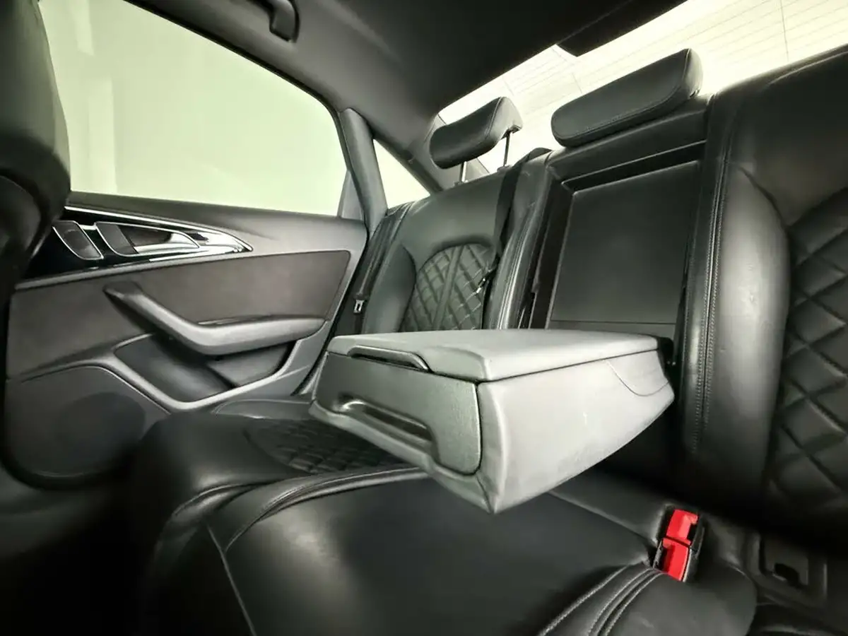 2016-audi-a6-saloon-20-tdi-quattro-black-edition-big-17