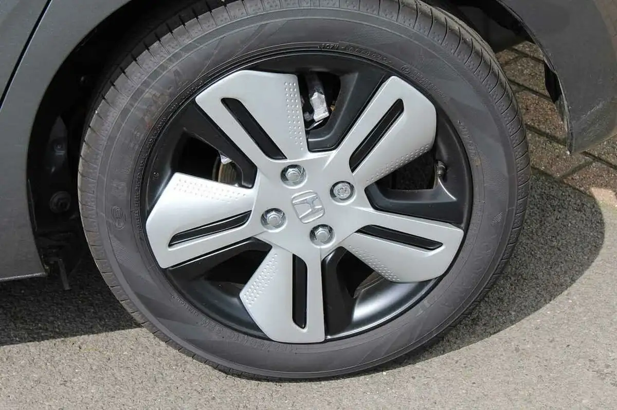 2021-honda-jazz-15-i-mmd-ex-107ps-big-12