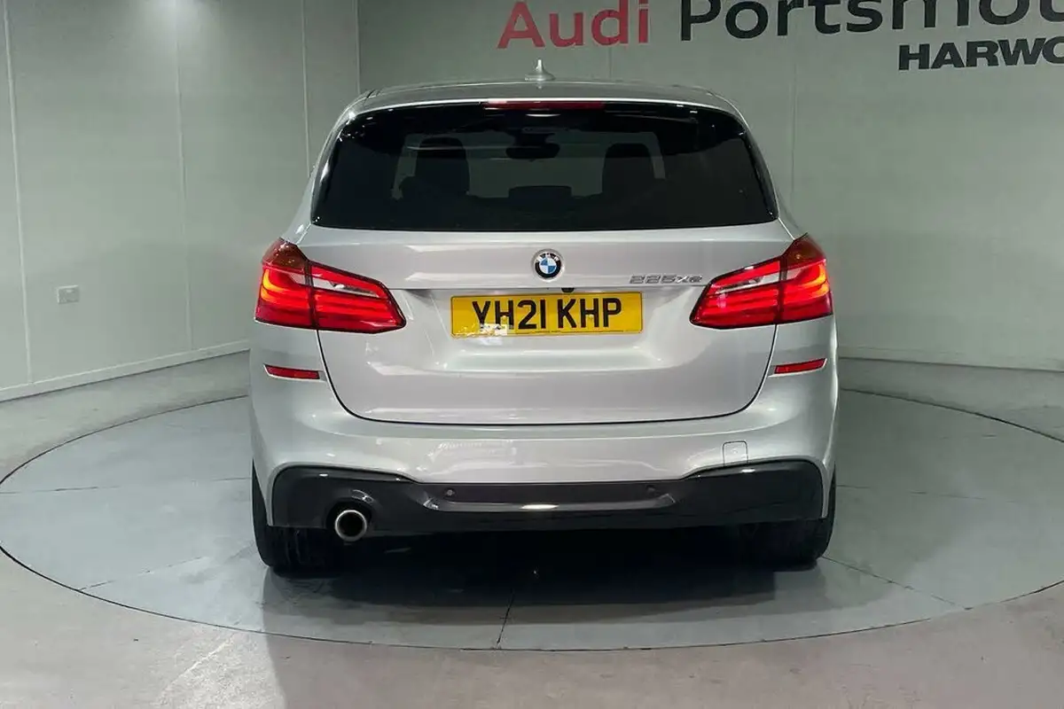 2021-bmw-2-series-15-225xe-phev-m-sport-big-7