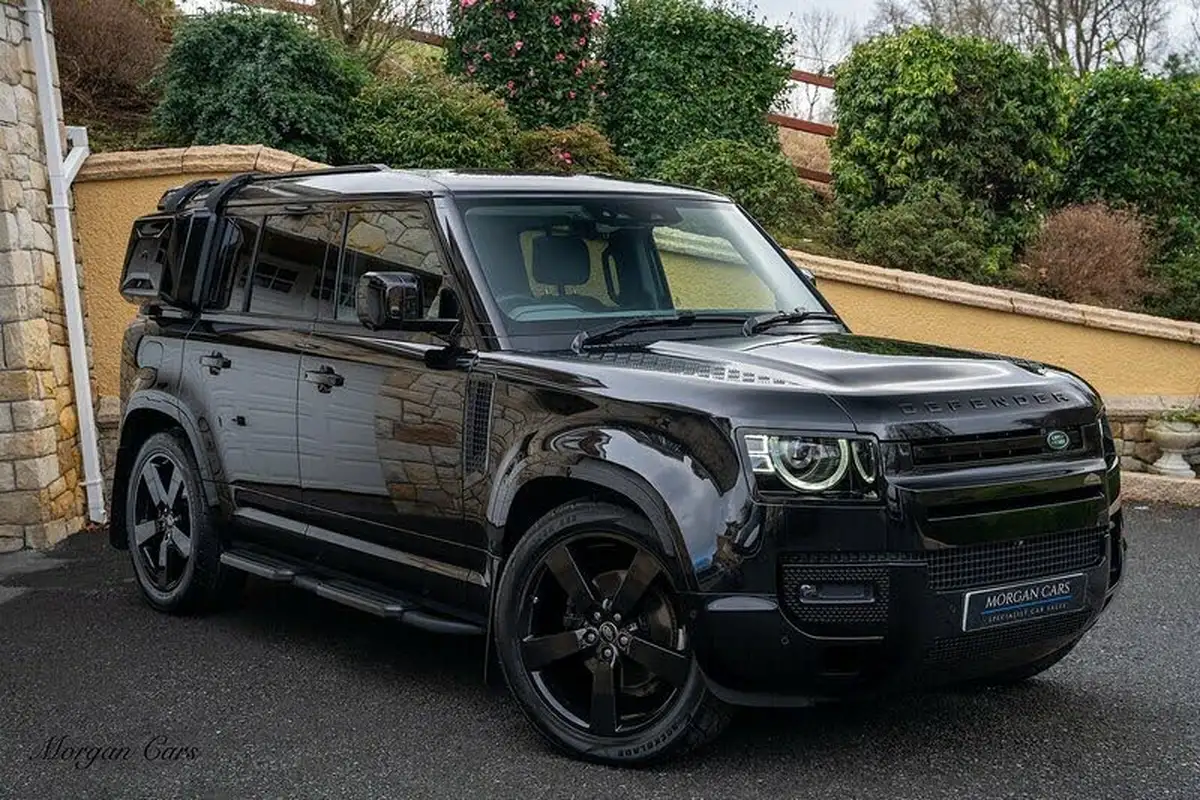 2023-land-rover-110-defender-30-d250-x-dynamic-hse-big-22