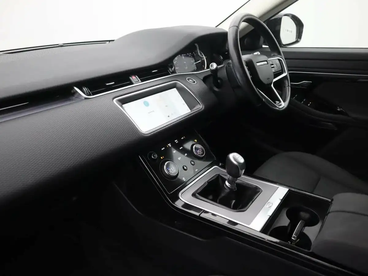 2021-land-rover-range-rover-evoque-20-d165-big-12