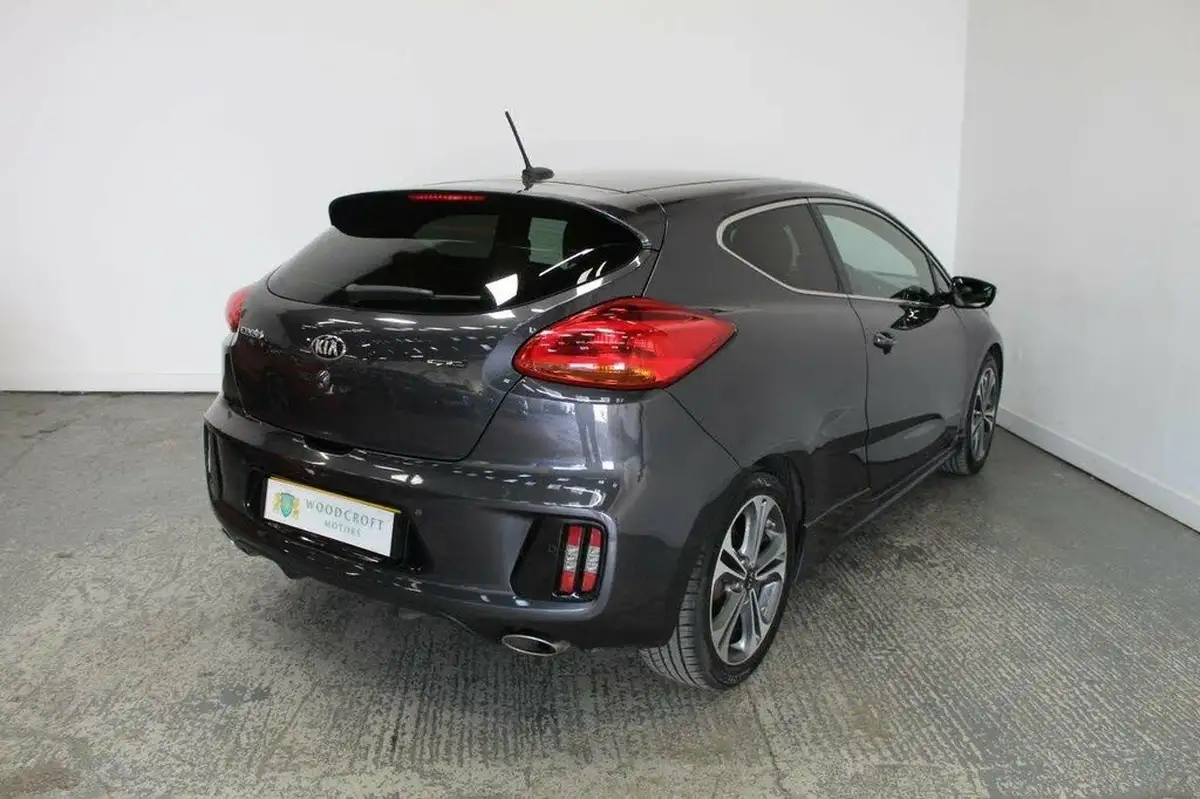 2017-kia-pro-ceed-16crdi-gt-line-big-7