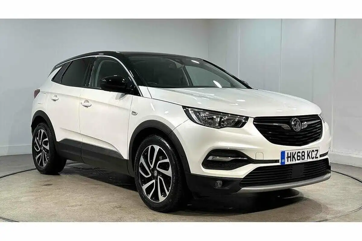 2019-vauxhall-grandland-x-12-elite-nav-ss-big-10