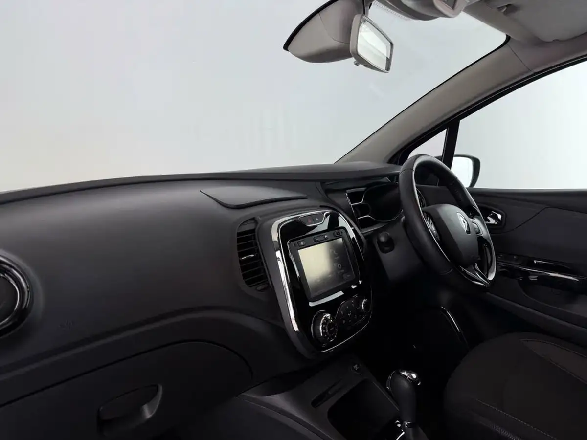 2014-renault-captur-12-dynamique-big-15