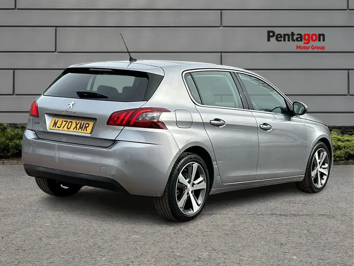 2020-peugeot-308-12-puretech-allure-130bhp-big-4