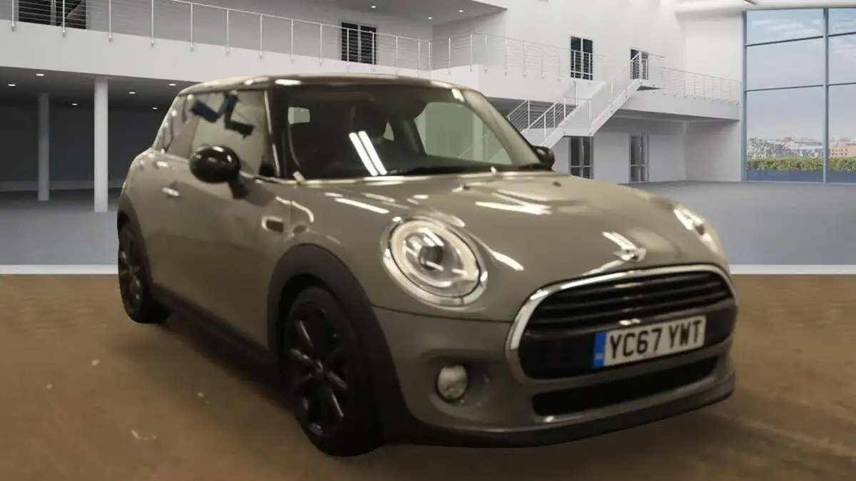 2017-mini-cooper-15-cooper-ss-hatchback-3d-big-0