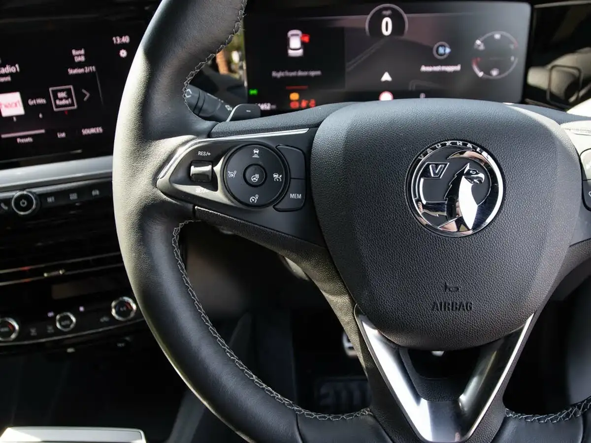 2022-vauxhall-mokka-12-ultimate-130ps-auto-big-18