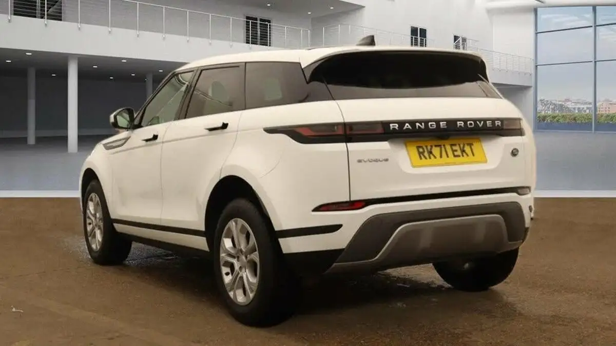 2021-land-rover-range-rover-evoque-20-d165-s-big-3