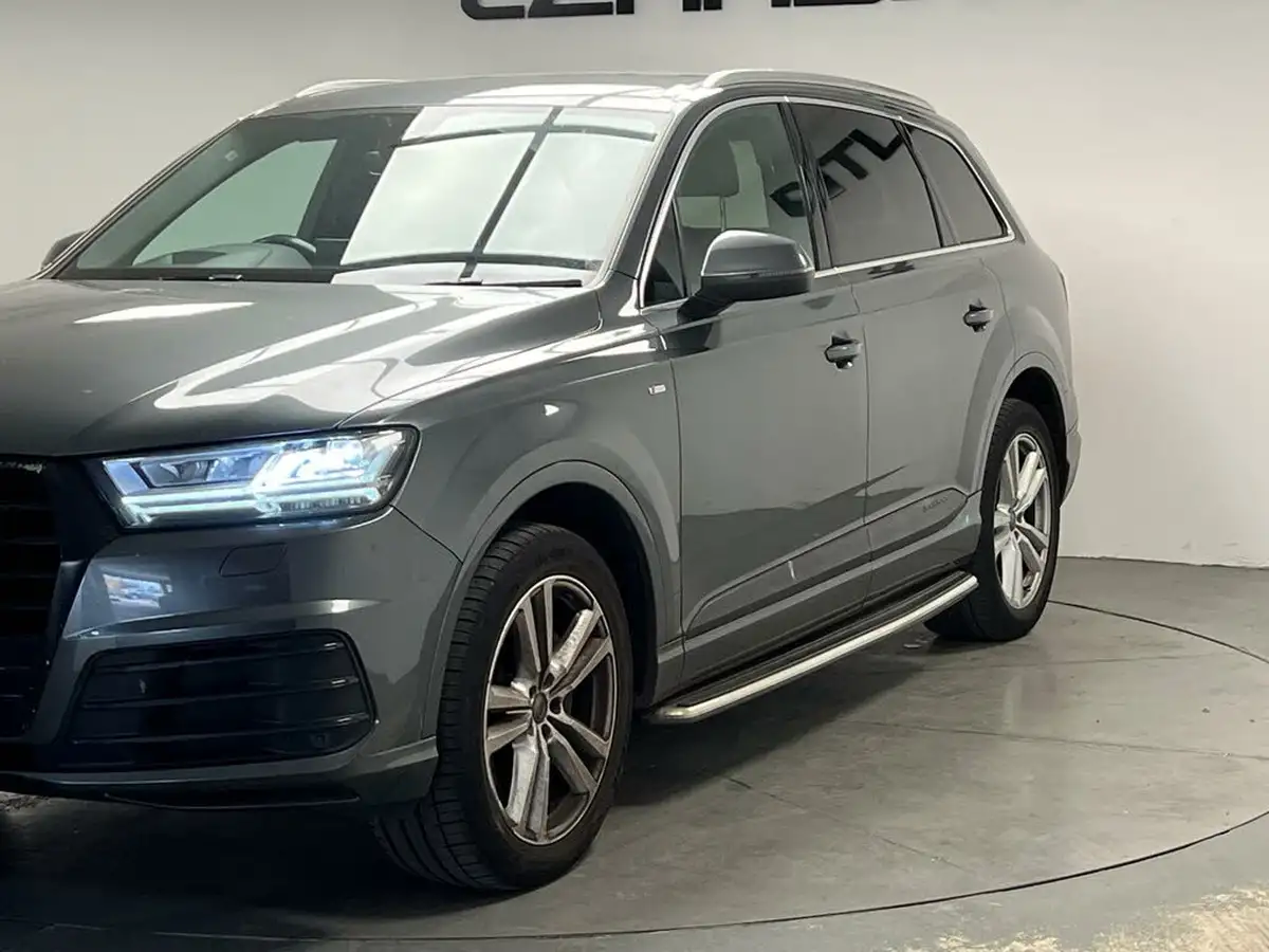 2017-audi-q7-30tdi-quattro-s-line-272ps-big-2