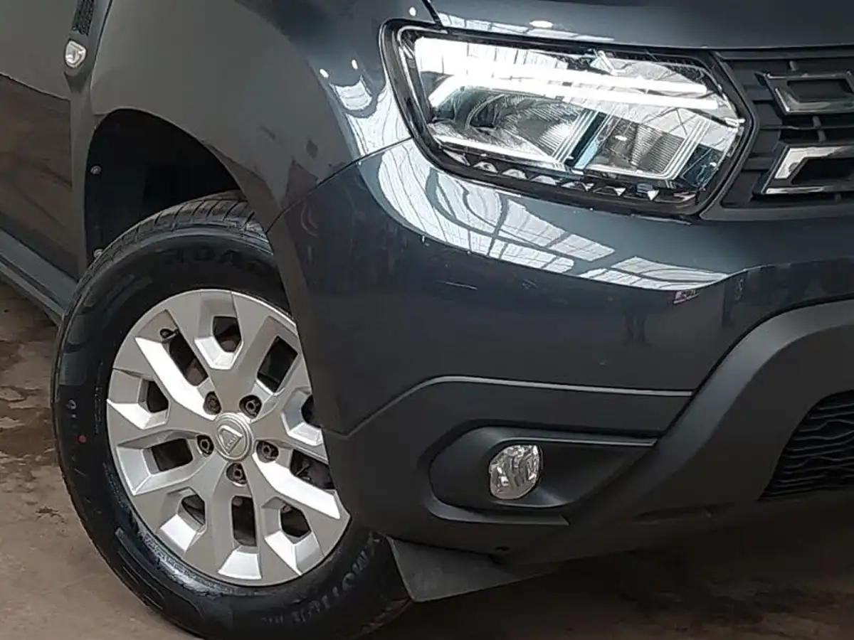 2022-dacia-duster-10-tce-comfort-90hpeu6d-4x2-window-van-big-8