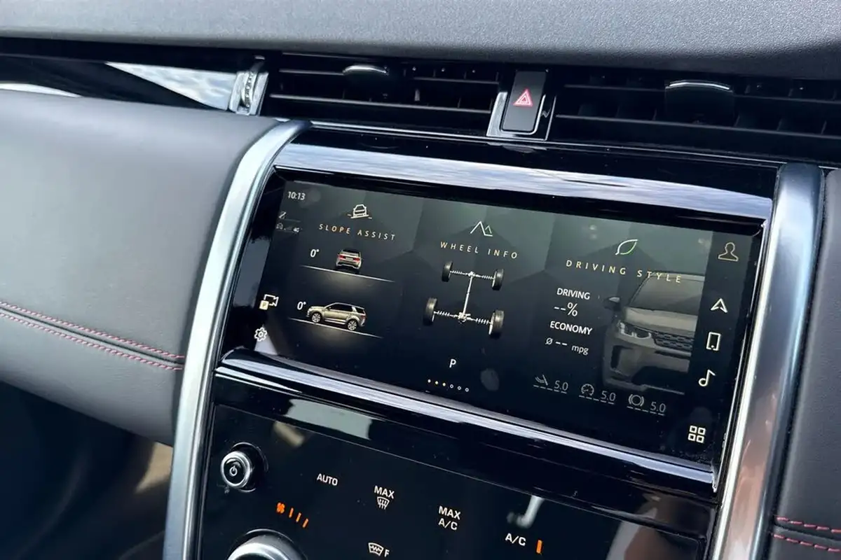 2023-land-rover-discovery-sport-20-d200-dynamic-hse-big-33