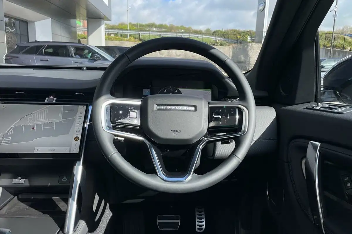 2024-land-rover-discovery-sport-15-p270e-dynamic-se-big-39