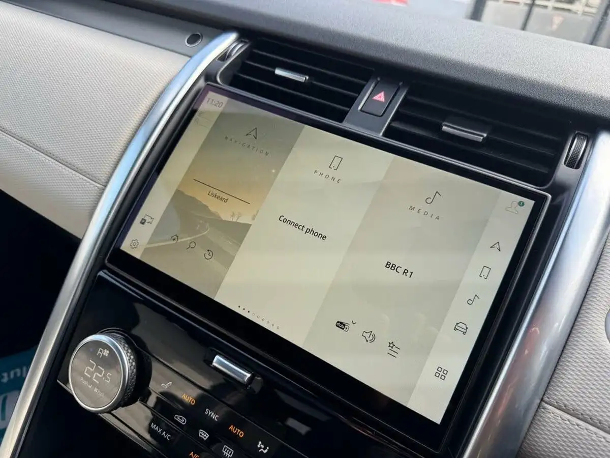 2021-land-rover-discovery-30-d300-r-dynamic-se-big-40