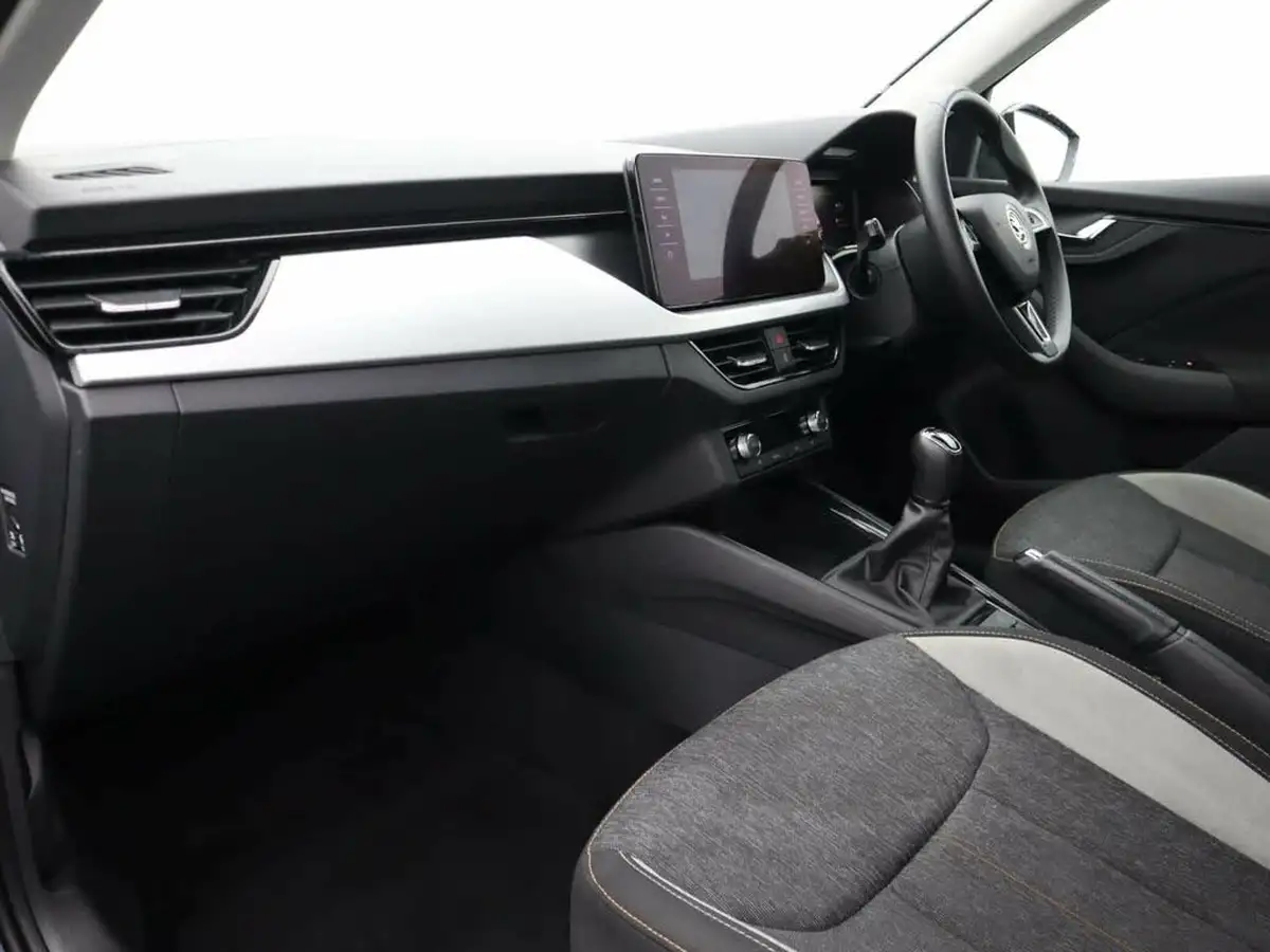 2020-skoda-kamiq-10-tsi-se-l-115ps-big-29