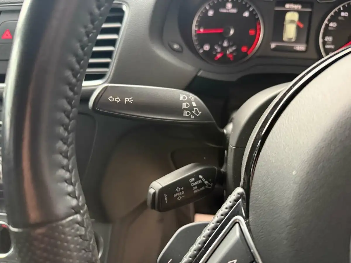 2017-audi-q3-20-tdi-quattro-s-line-edition-150ps-tronic-big-23