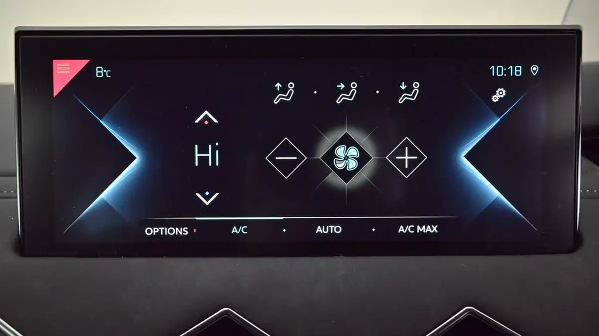 2020-ds-ds-3-crossback-e-tense-ultra-prestige-big-11