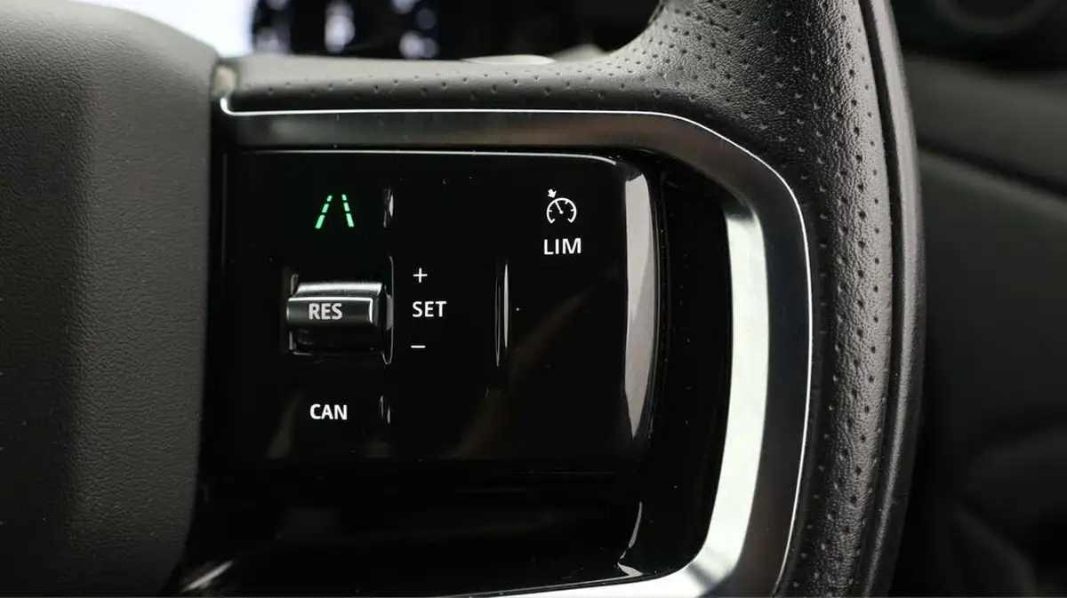 2021-land-rover-range-rover-evoque-20-p200-r-dynamic-se-big-25