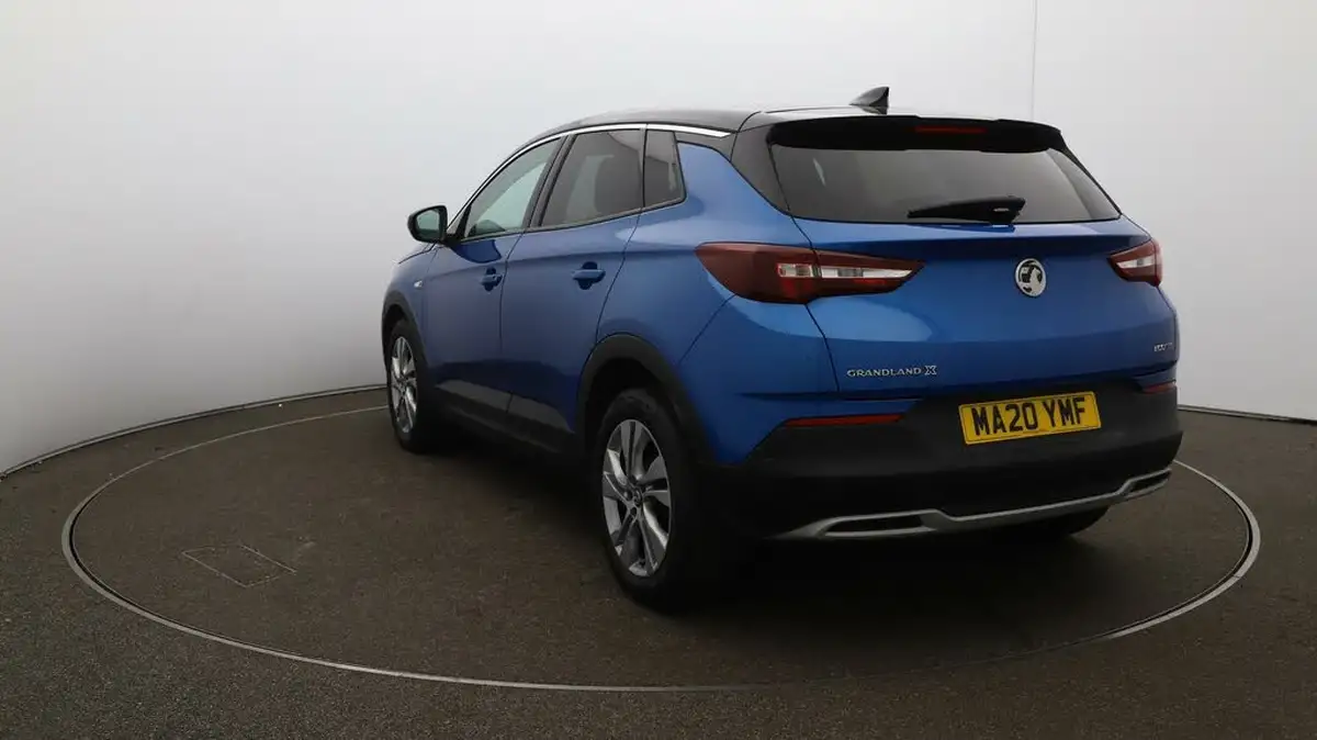 2020-vauxhall-grandland-x-12-sri-nav-big-59