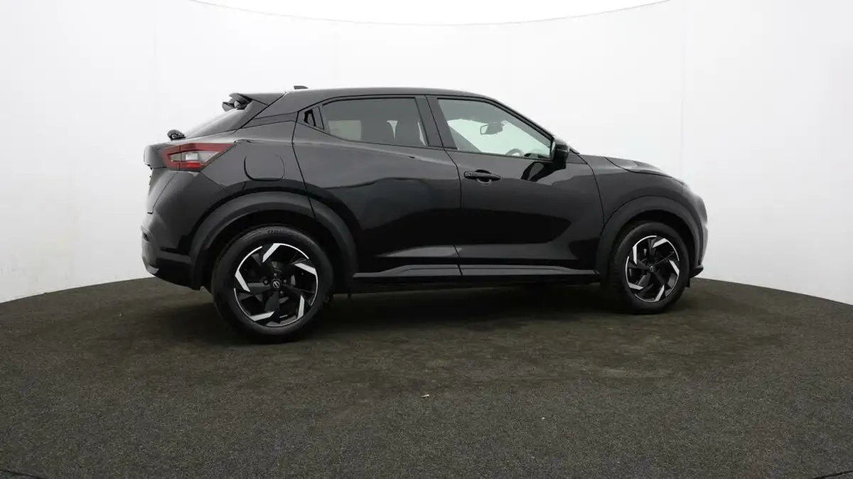 2023-nissan-juke-10-dig-t-n-connecta-dct-big-33