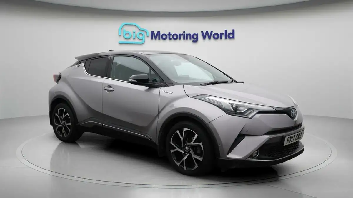 2017-toyota-c-hr-18-vvt-i-dynamic-big-1