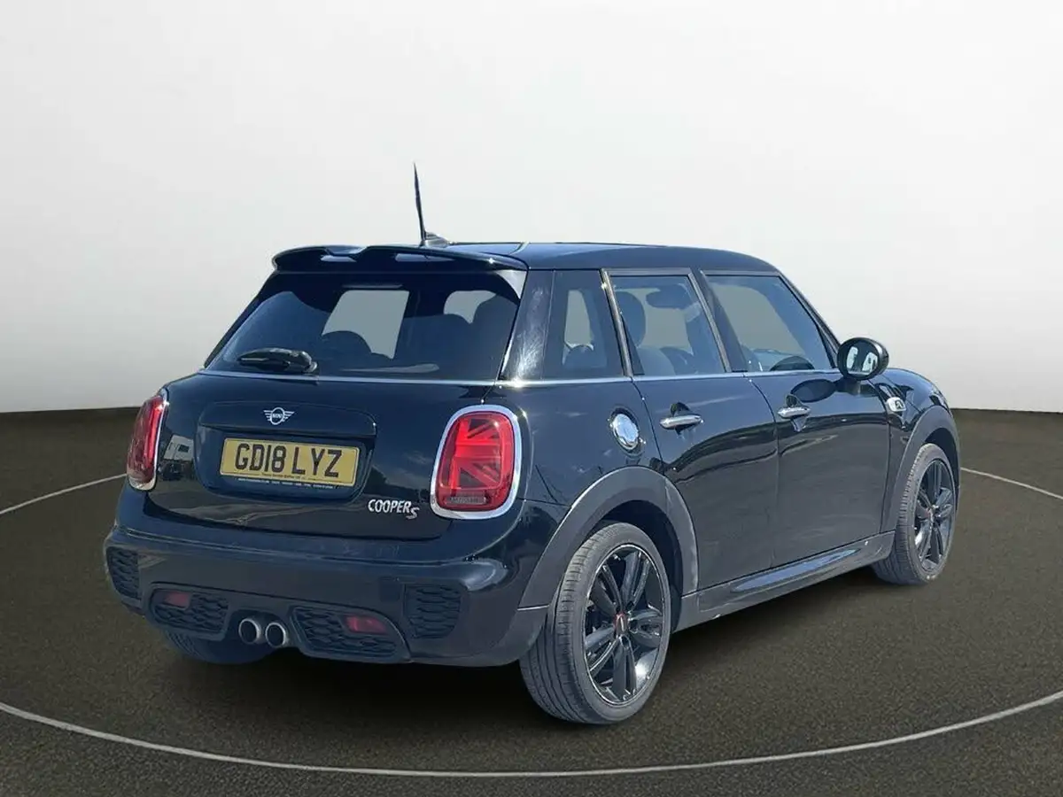 2018-mini-cooper-20-cooper-s-series-ii-ss-hatchback-5d-big-9