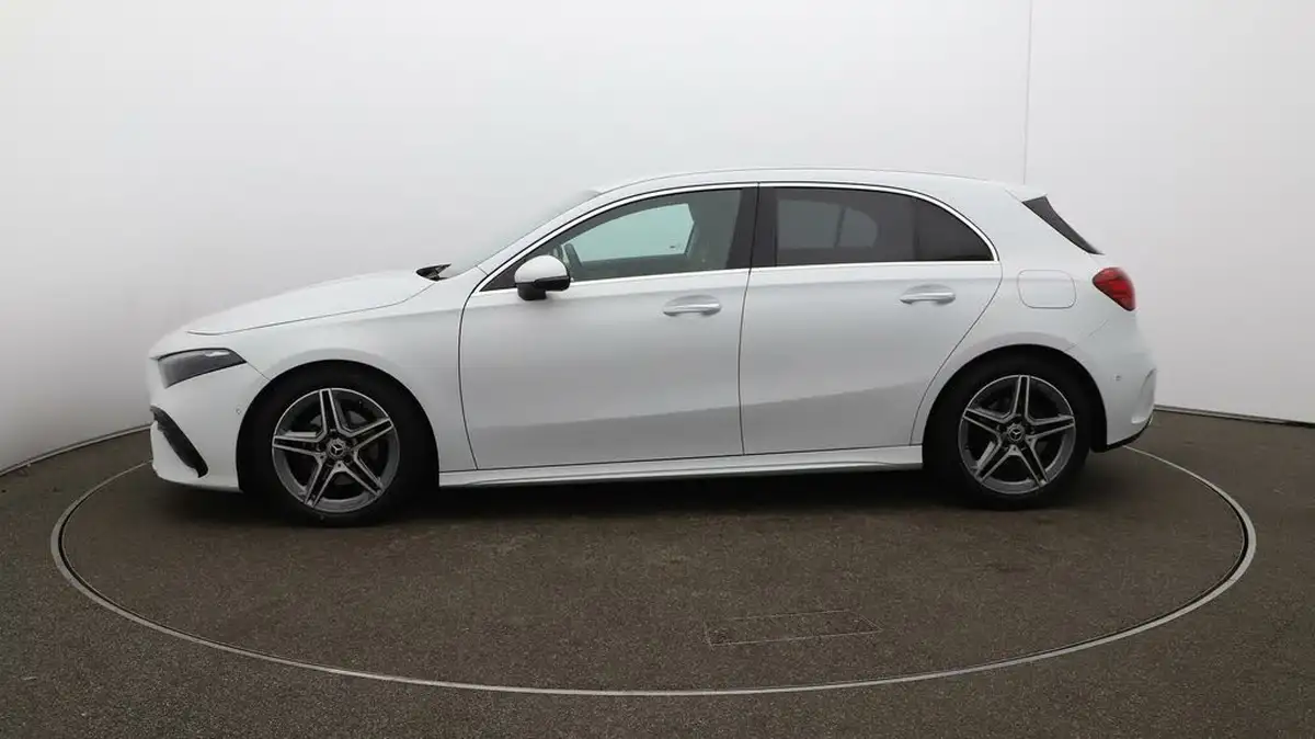 2023-mercedes-benz-a-class-13-a180-amg-line-executive-hatchback-5d-7g-dct-big-62