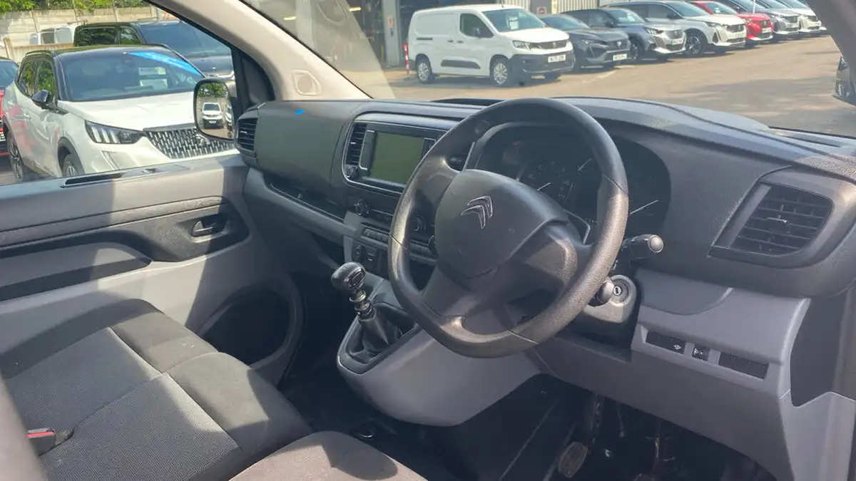 2022-citroen-dispatch-15bluehdi-enterprise-pro-m-1000-big-10