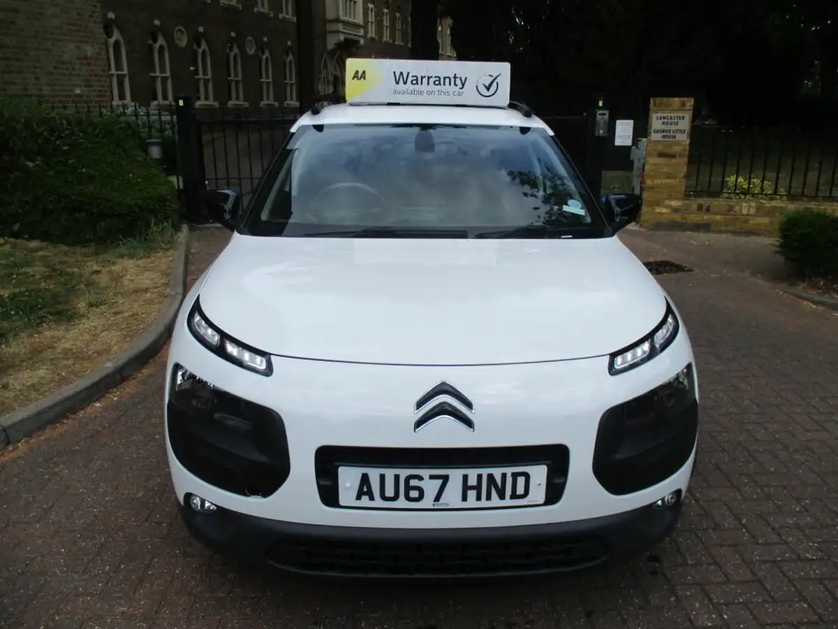 2017-citroen-c4-cactus-12-puretech-flair-82ps-big-1