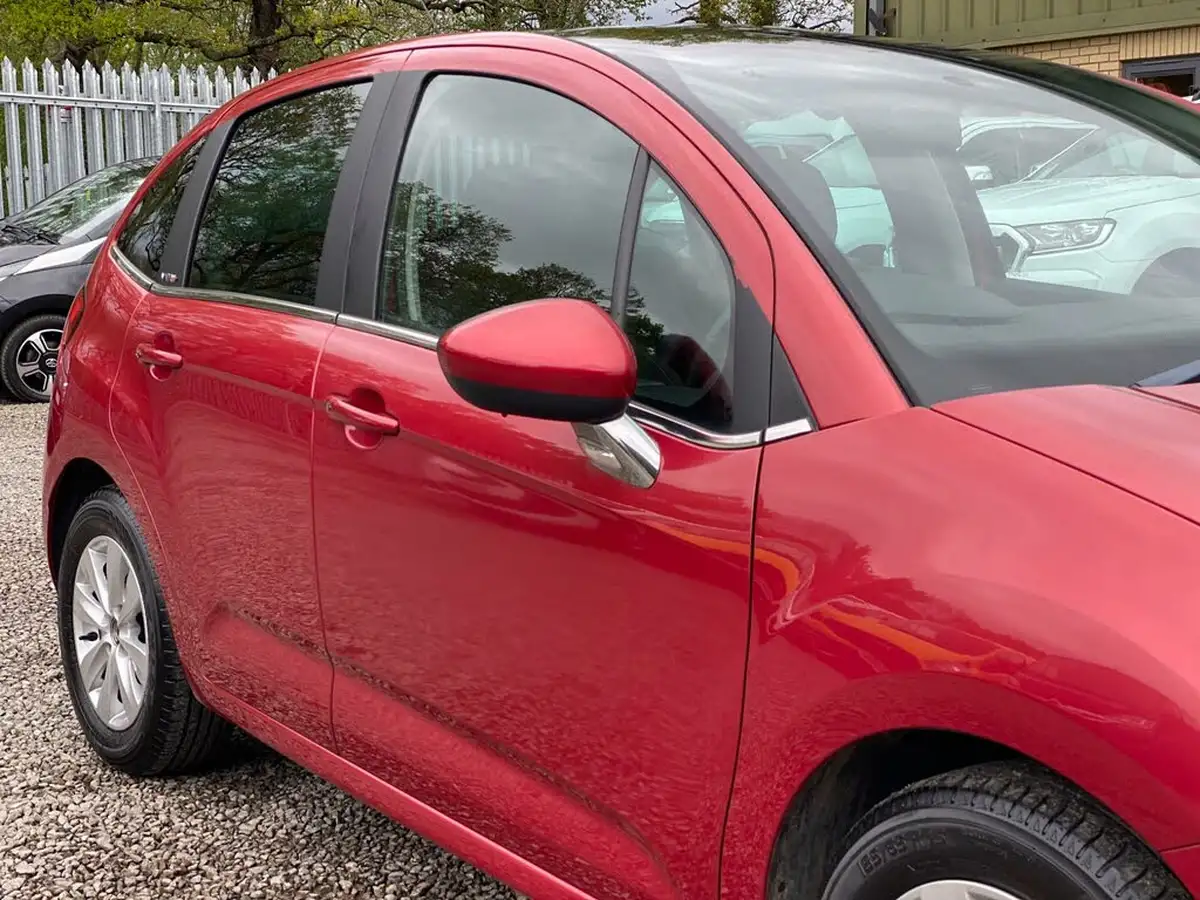 2010-citroen-c3-14td-vtr-big-21