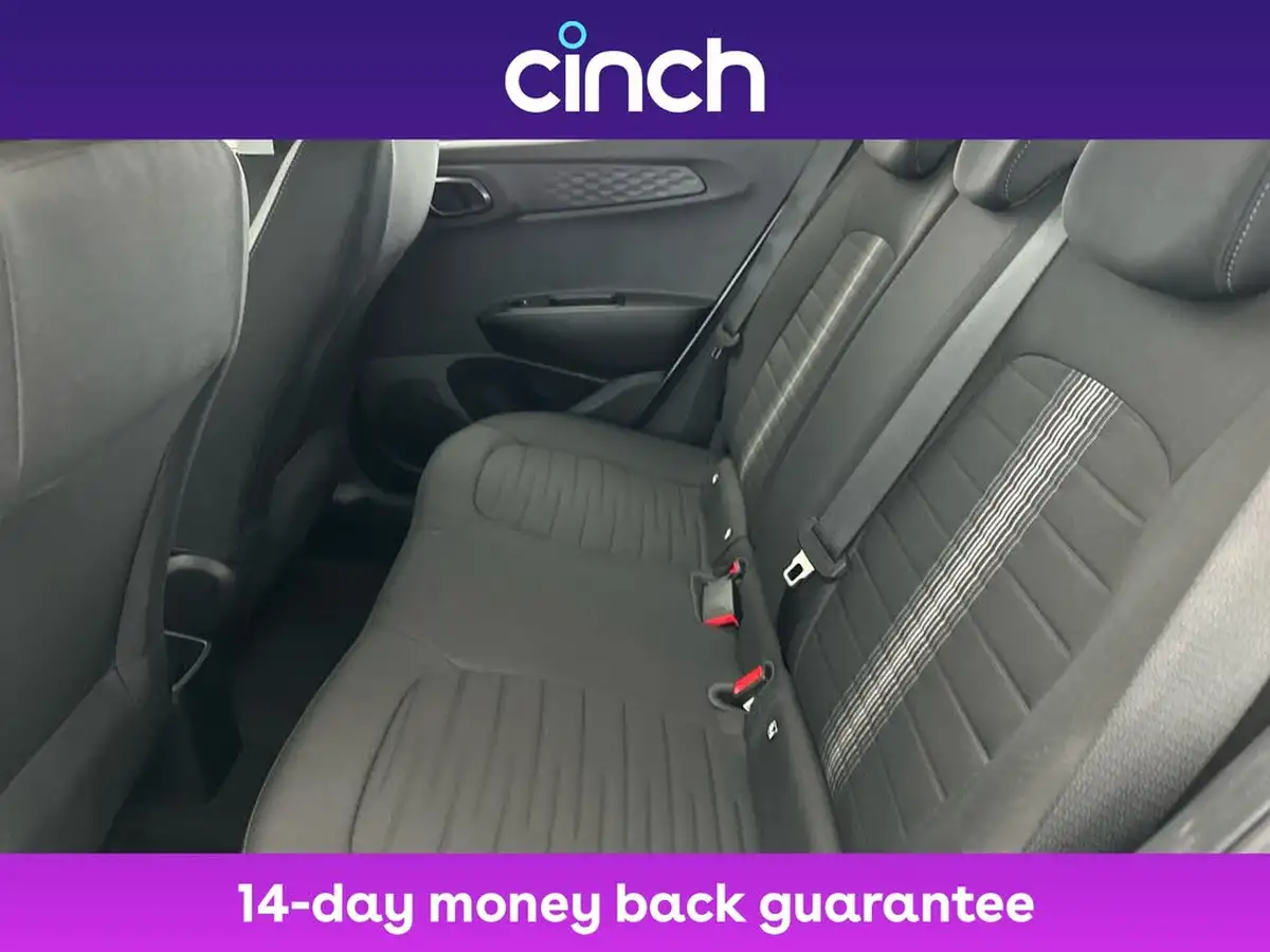 2021-hyundai-i10-12-se-connect-big-19