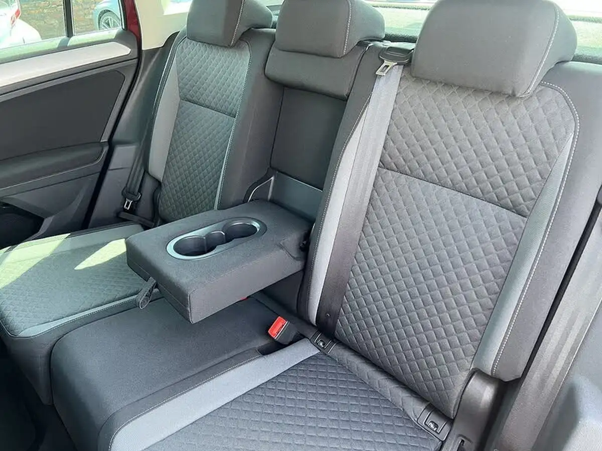 2016-volkswagen-tiguan-20tdi-se-150ps-bmt-big-16