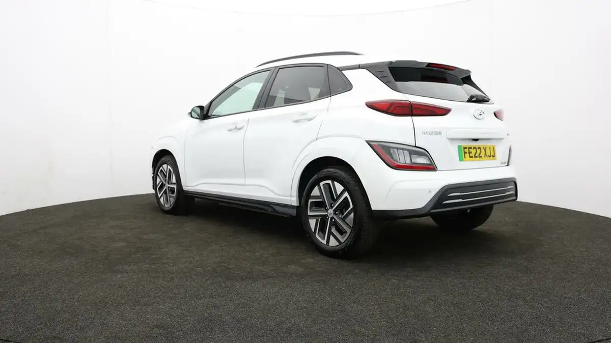 2022-hyundai-kona-e-premium-204ps-64kwh-7kw-obc-big-76