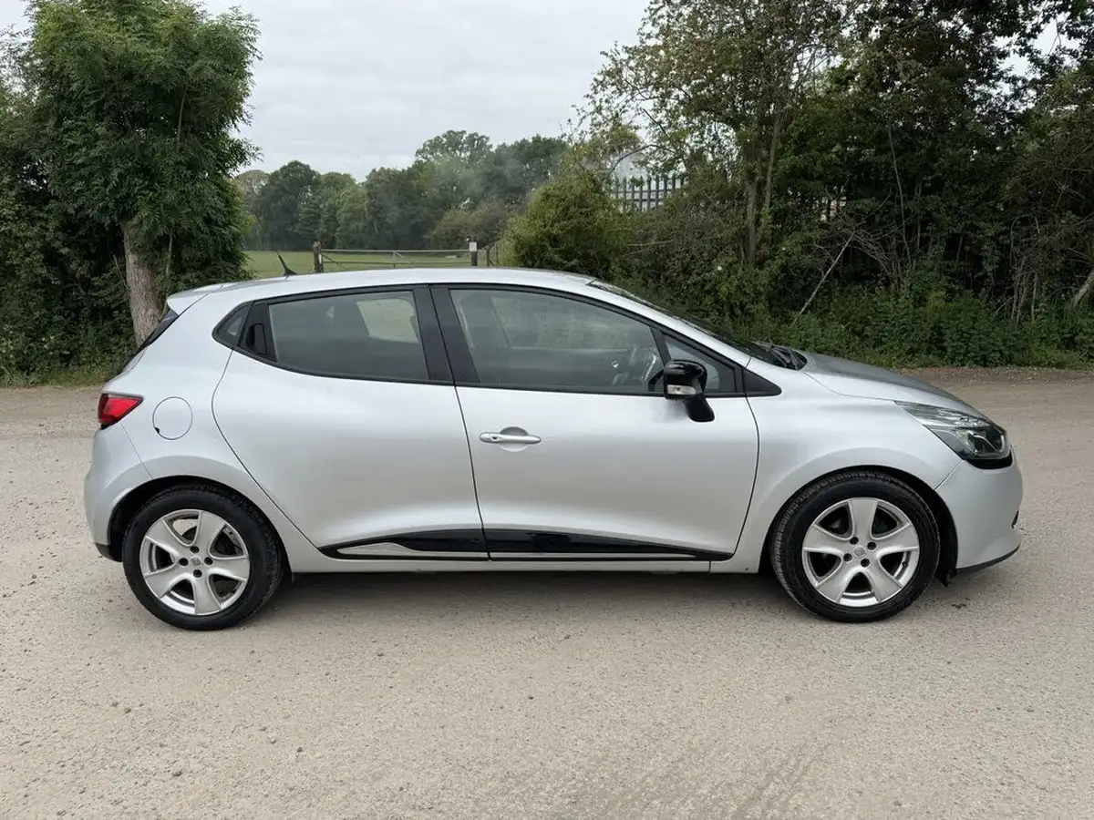 2016-renault-clio-15dci-dynamique-nav-ss-energy-big-1