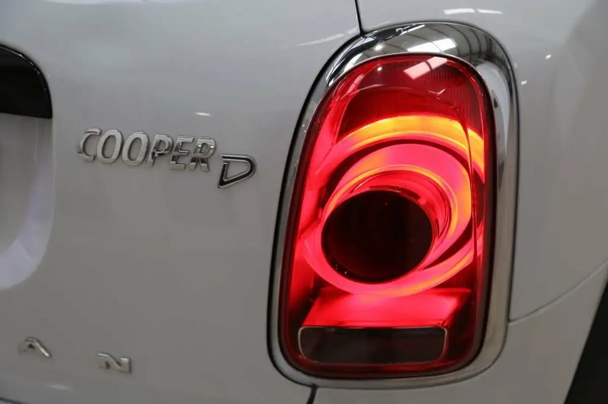 2017-mini-countryman-20td-cooper-d-ss-all4-big-42