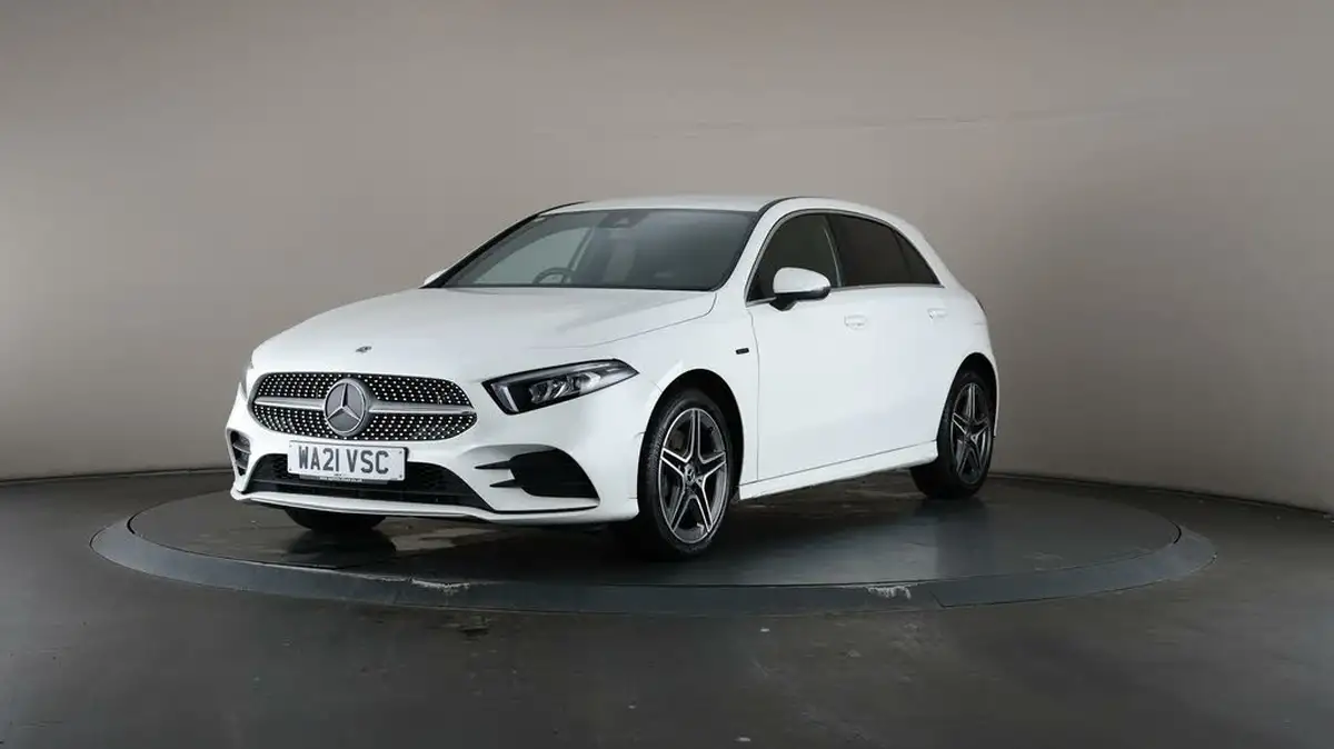 2021-mercedes-benz-a-class-13-a250e-amg-line-hatchback-5d-big-41