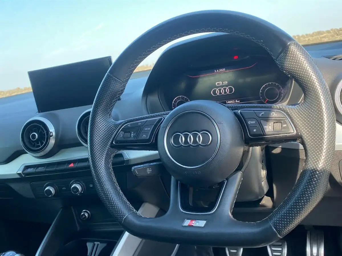 2021-audi-q2-10-30-tfsi-black-edition-big-19