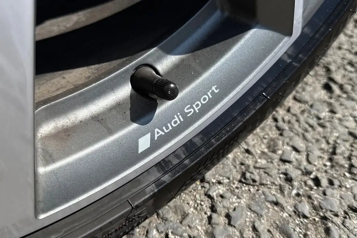 2024-audi-a3-15-35-tfsi-black-edition-saloon-4d-s-tronic-big-27