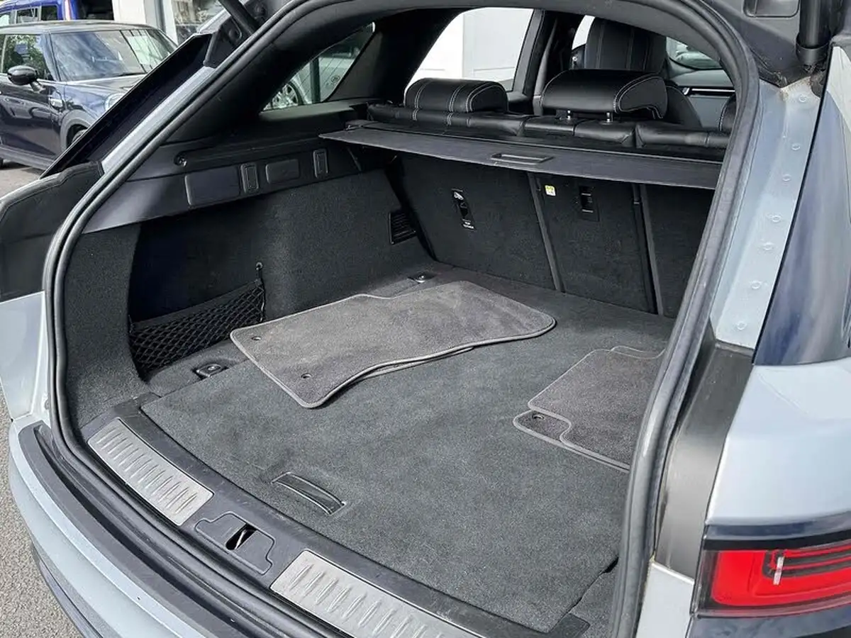 2022-land-rover-range-rover-velar-20-d200-r-dynamic-se-big-19