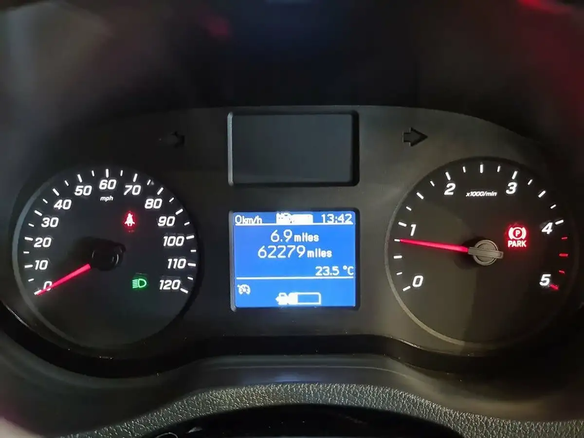 2022-mercedes-benz-sprinter-20cdi-315-l3h2-progressive-150pseu6d-panel-eco-gear-360-big-23